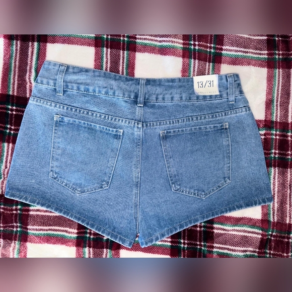 NWT SHORT JEAN ANGEL KISS SIZE 13/31 - Picture 2 of 5